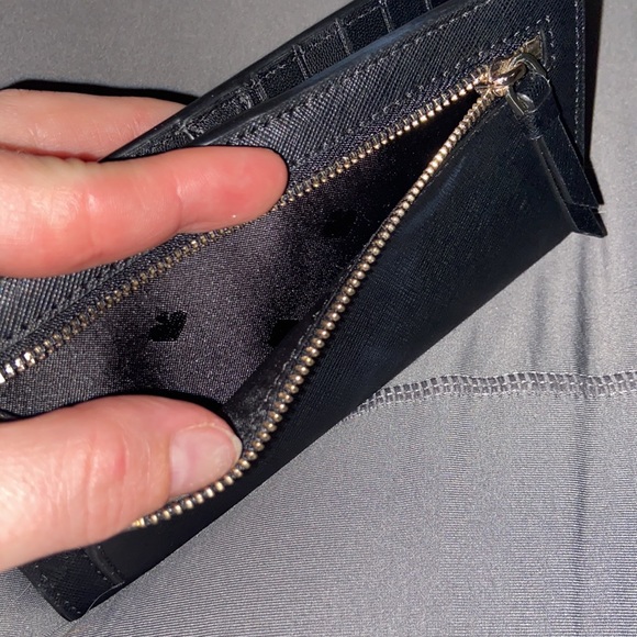 Kate spade wallet - Picture 2 of 5